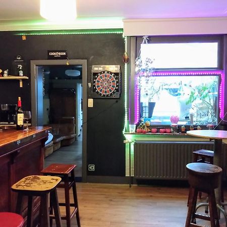 Vakantiewoning In Mol Centrum Met Eigen Bar "Casacuriosa" Eksteriør bilde