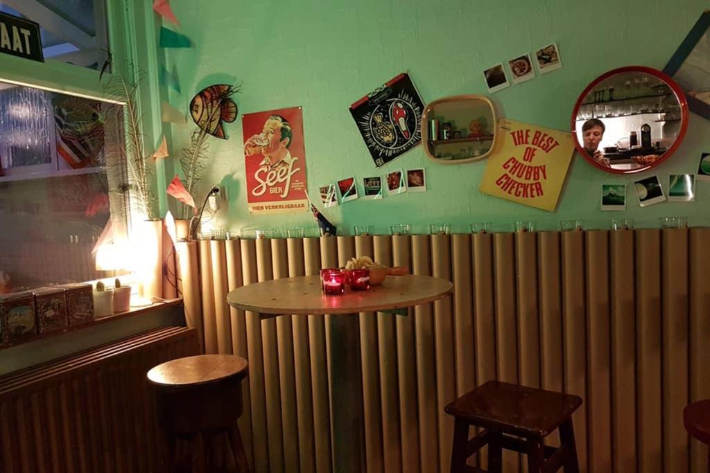 Vakantiewoning In Mol Centrum Met Eigen Bar "Casacuriosa" Eksteriør bilde