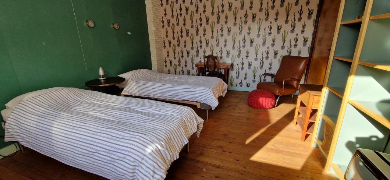 Vakantiewoning In Mol Centrum Met Eigen Bar "Casacuriosa" Eksteriør bilde